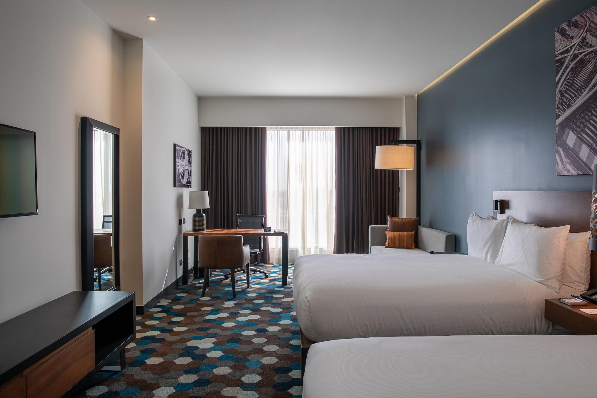 Doubletree By Hilton Celaya Celaya  Kültér fotó