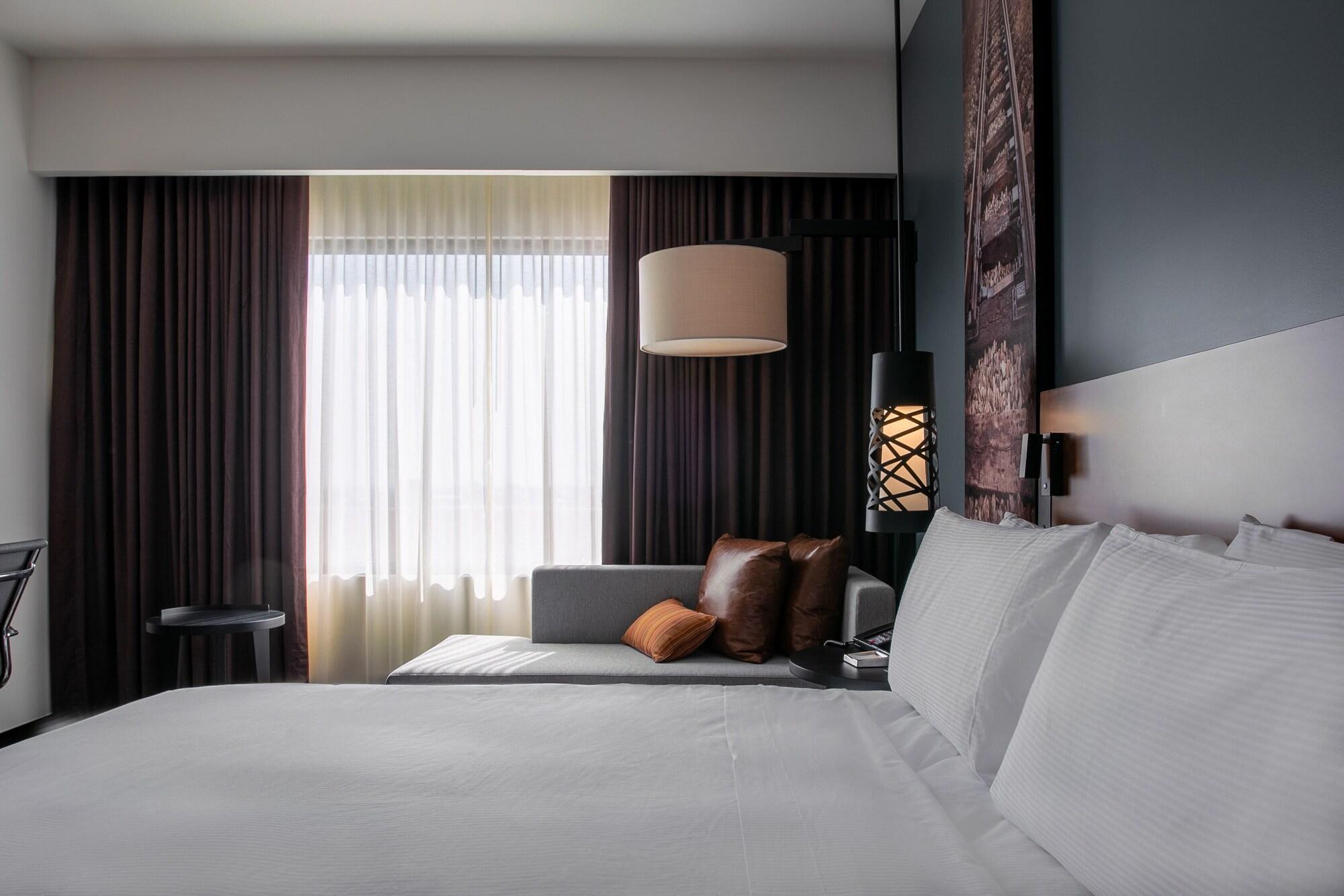 Doubletree By Hilton Celaya Celaya  Kültér fotó