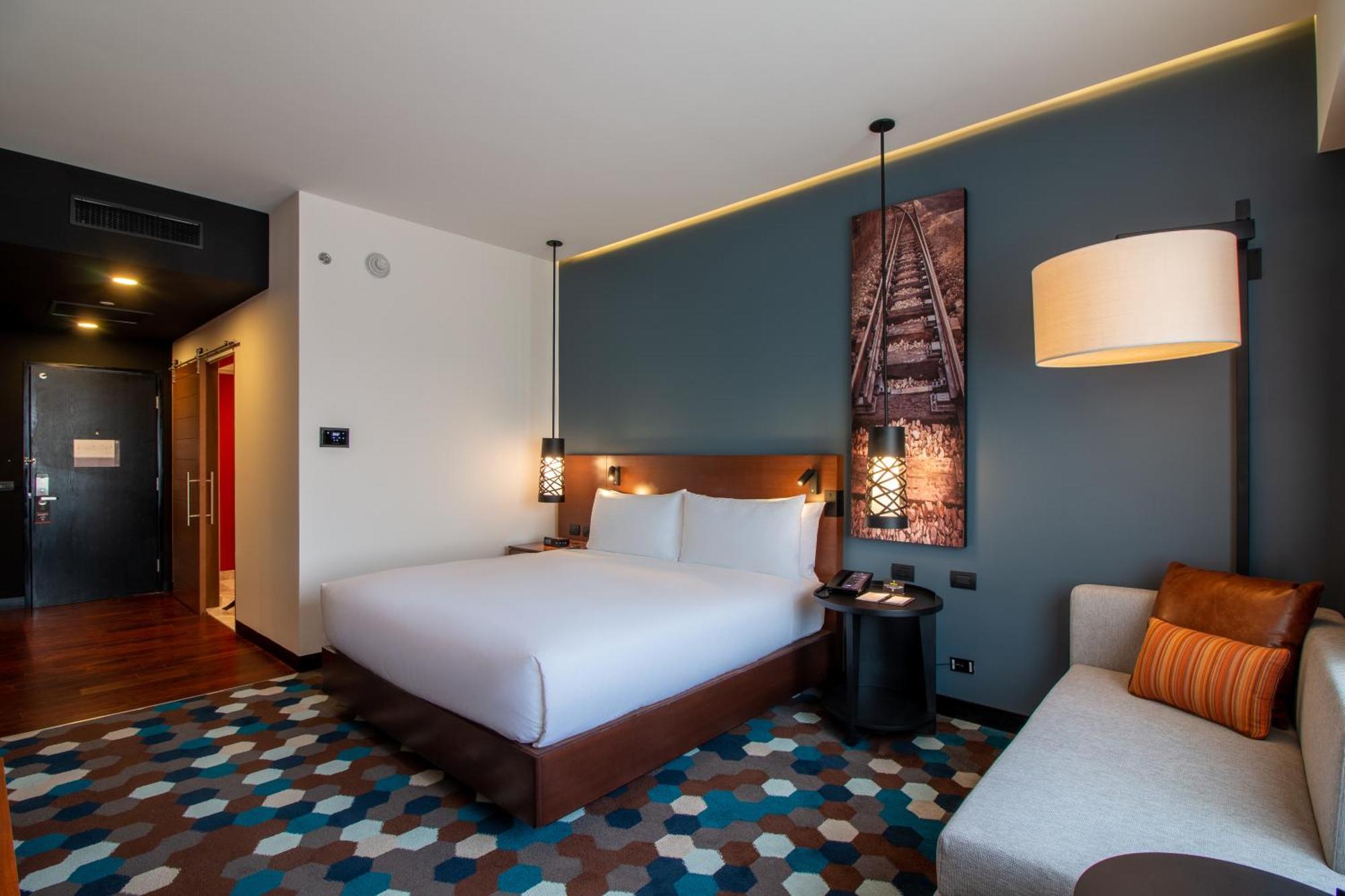 Doubletree By Hilton Celaya Celaya  Kültér fotó