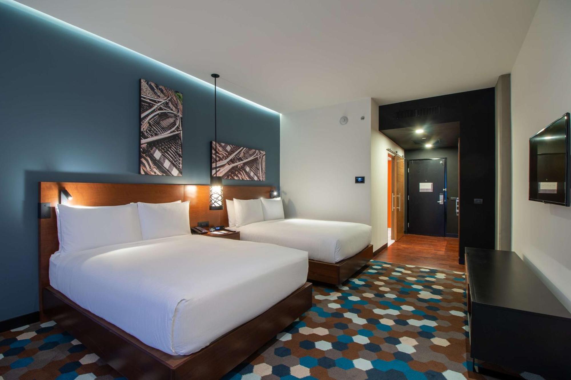 Doubletree By Hilton Celaya Celaya  Kültér fotó