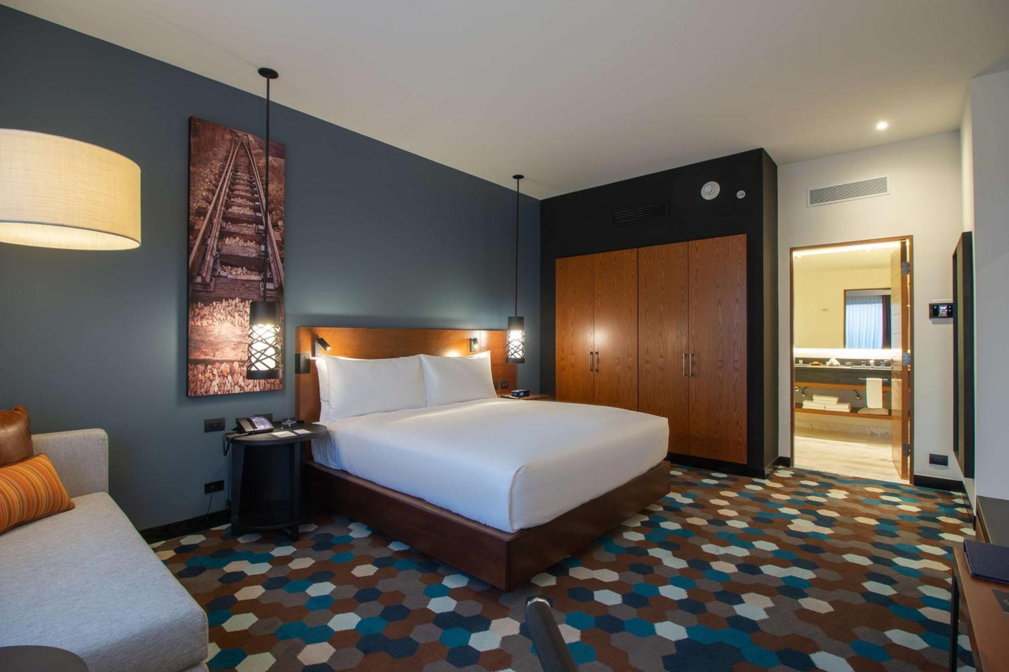 Doubletree By Hilton Celaya Celaya  Kültér fotó