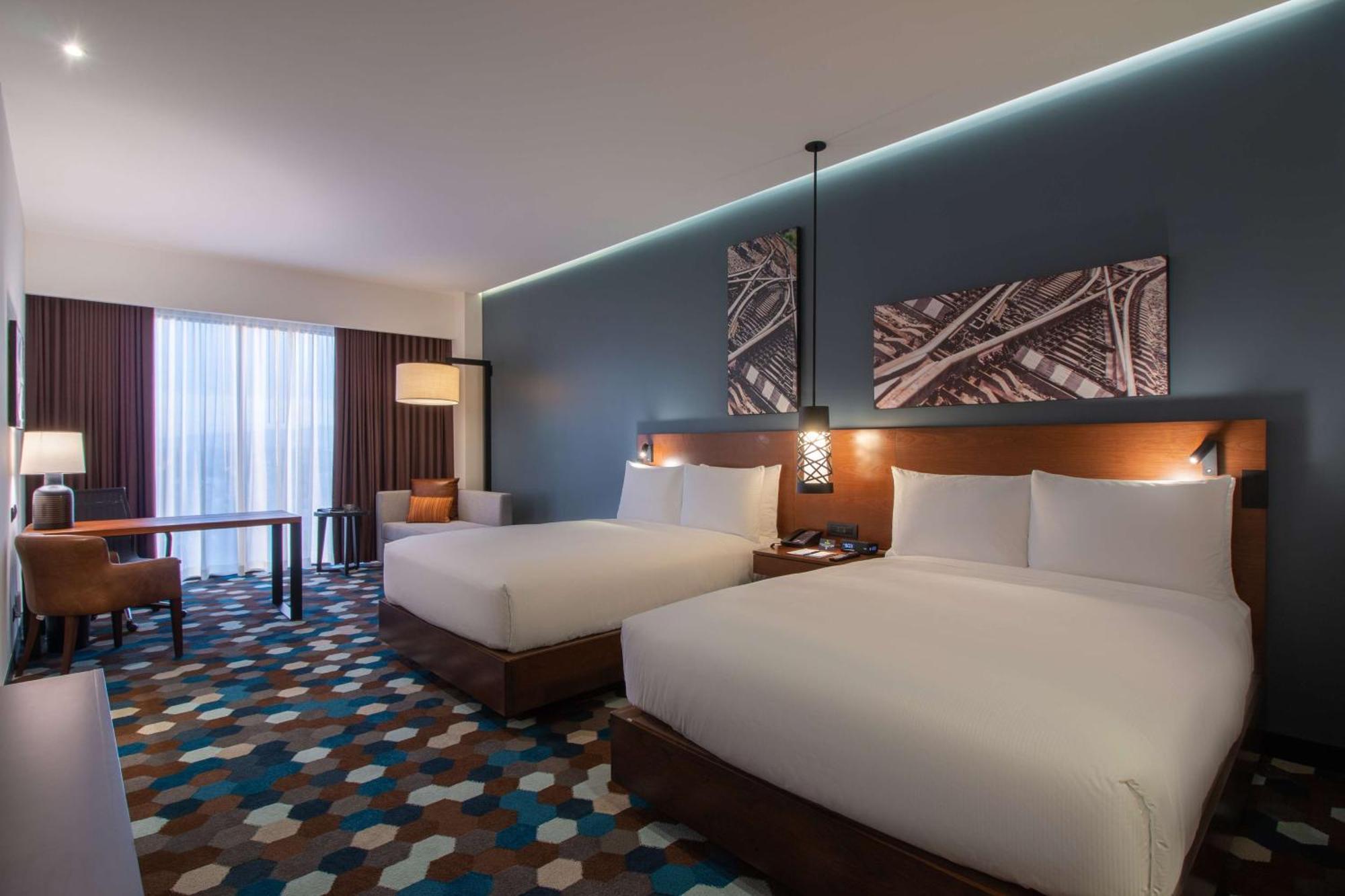 Doubletree By Hilton Celaya Celaya  Kültér fotó